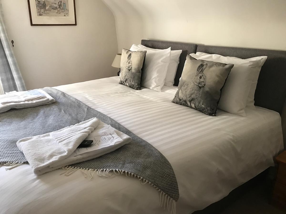 The Coach House Inn โอ๊กคัม ภายนอก รูปภาพ